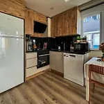 Appartement Chic 2br Center Flat