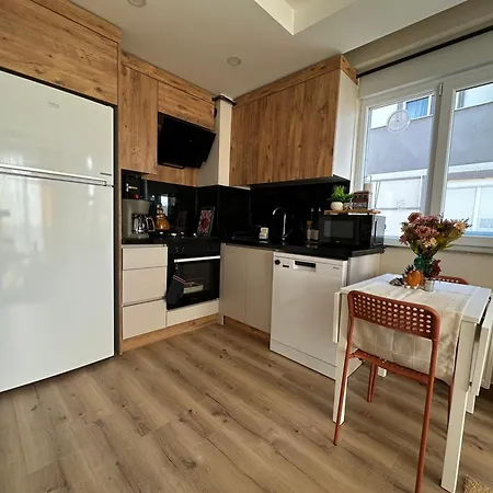 Chic 2br Center Flat * Анталья
