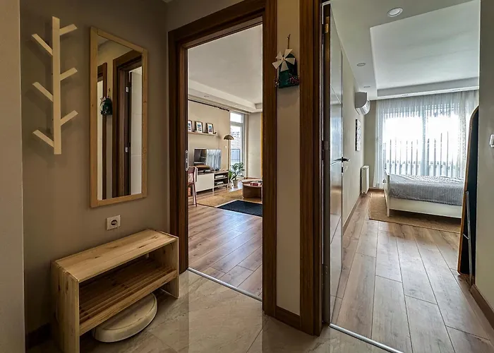 شقة Chic 2br Center Flat *