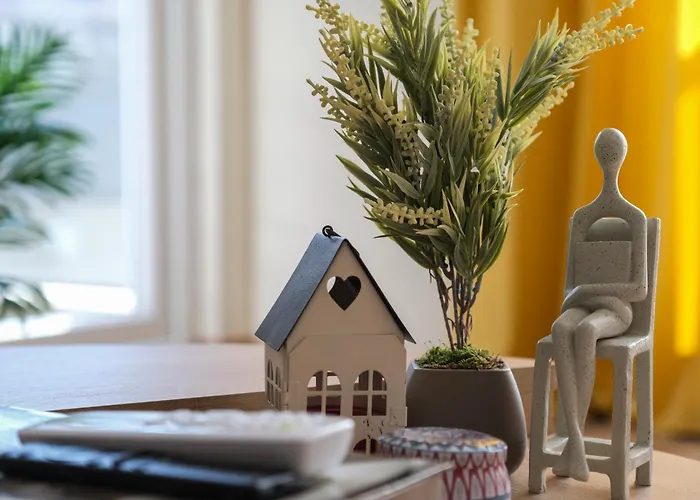 Chic 2br Center Flat Lejlighed *