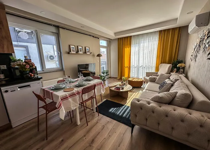 Chic 2br Center Flat Lejlighed *