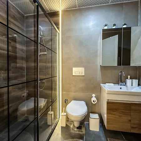 Chic 2br Center Flat Διαμέρισμα